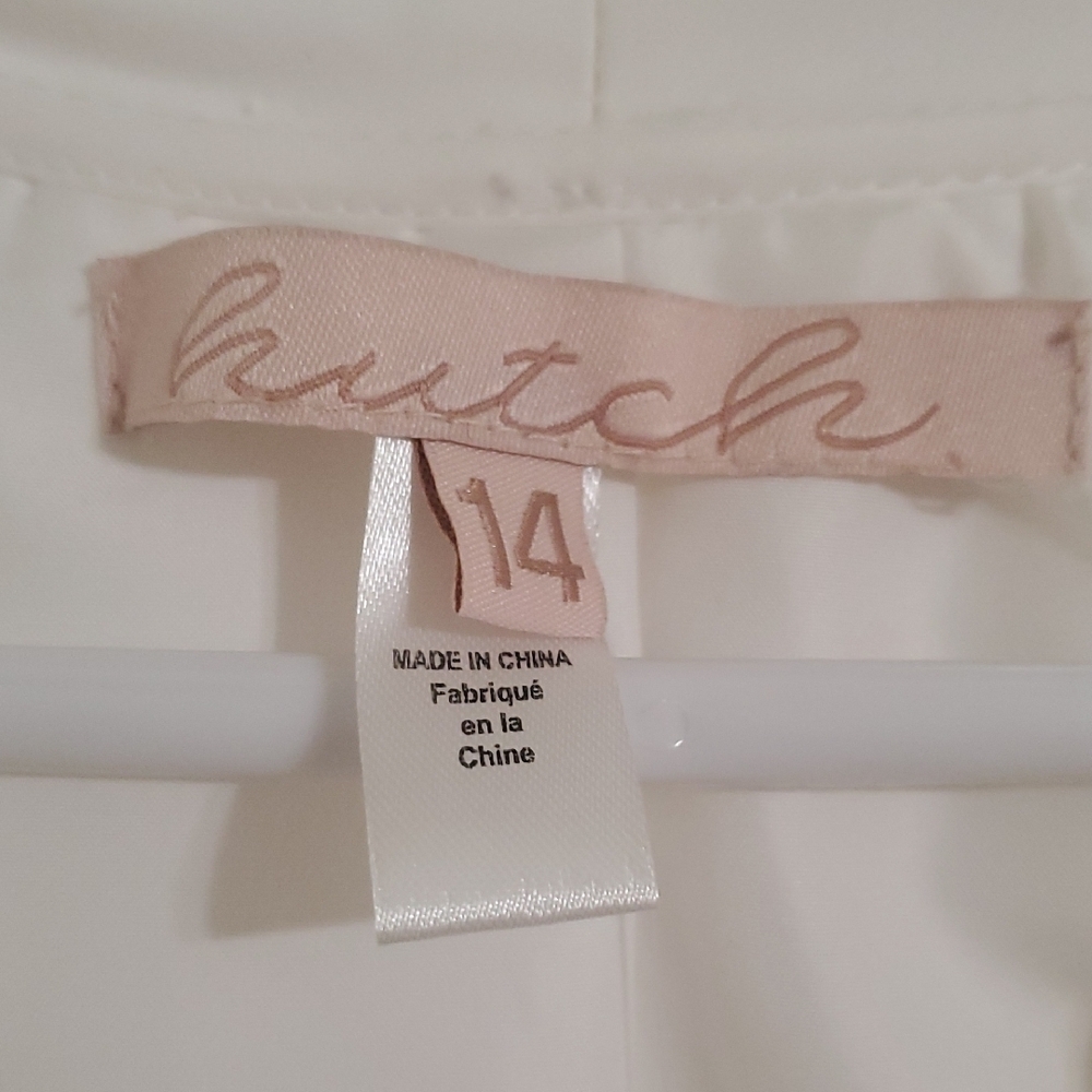 White Sleeveless Dress - Picture 3 of 5